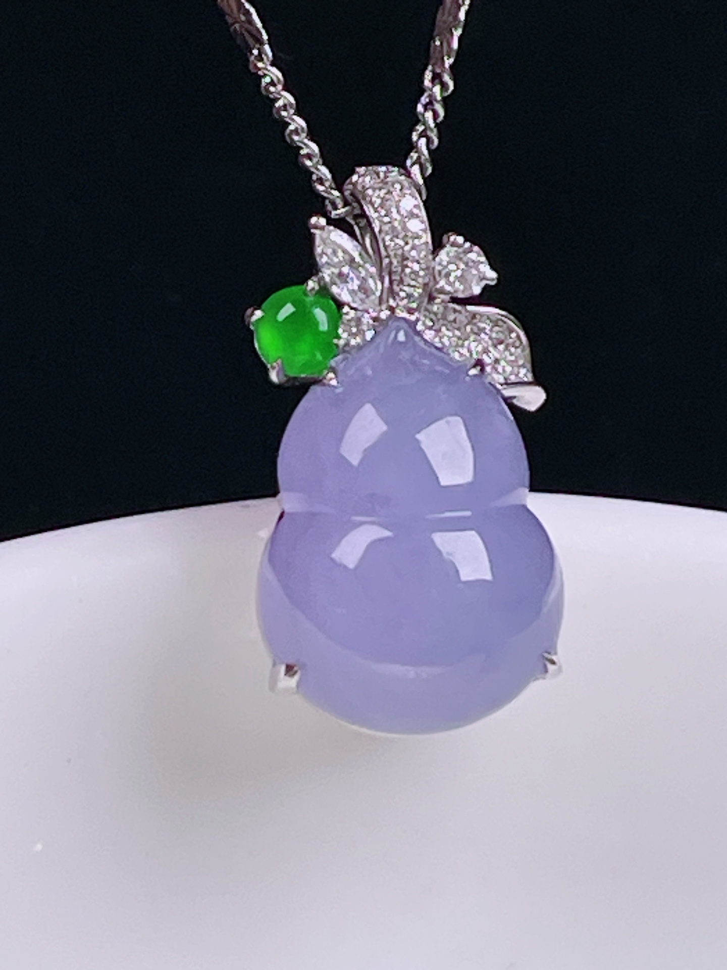 ️紫罗兰葫芦，老种起光，细底通透，尺寸：25.7/16.4/12.2裸石14.7/11.7/6mm0730