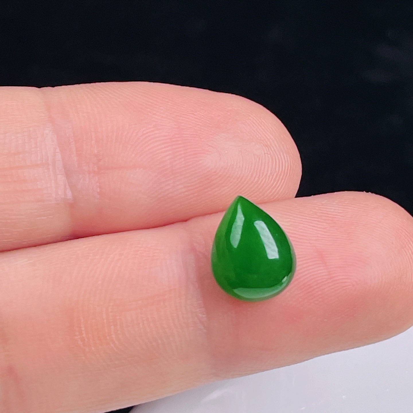 ️辣绿戒面，老种起光，细底通透，尺寸：10.3/8.2/4.3mm0730