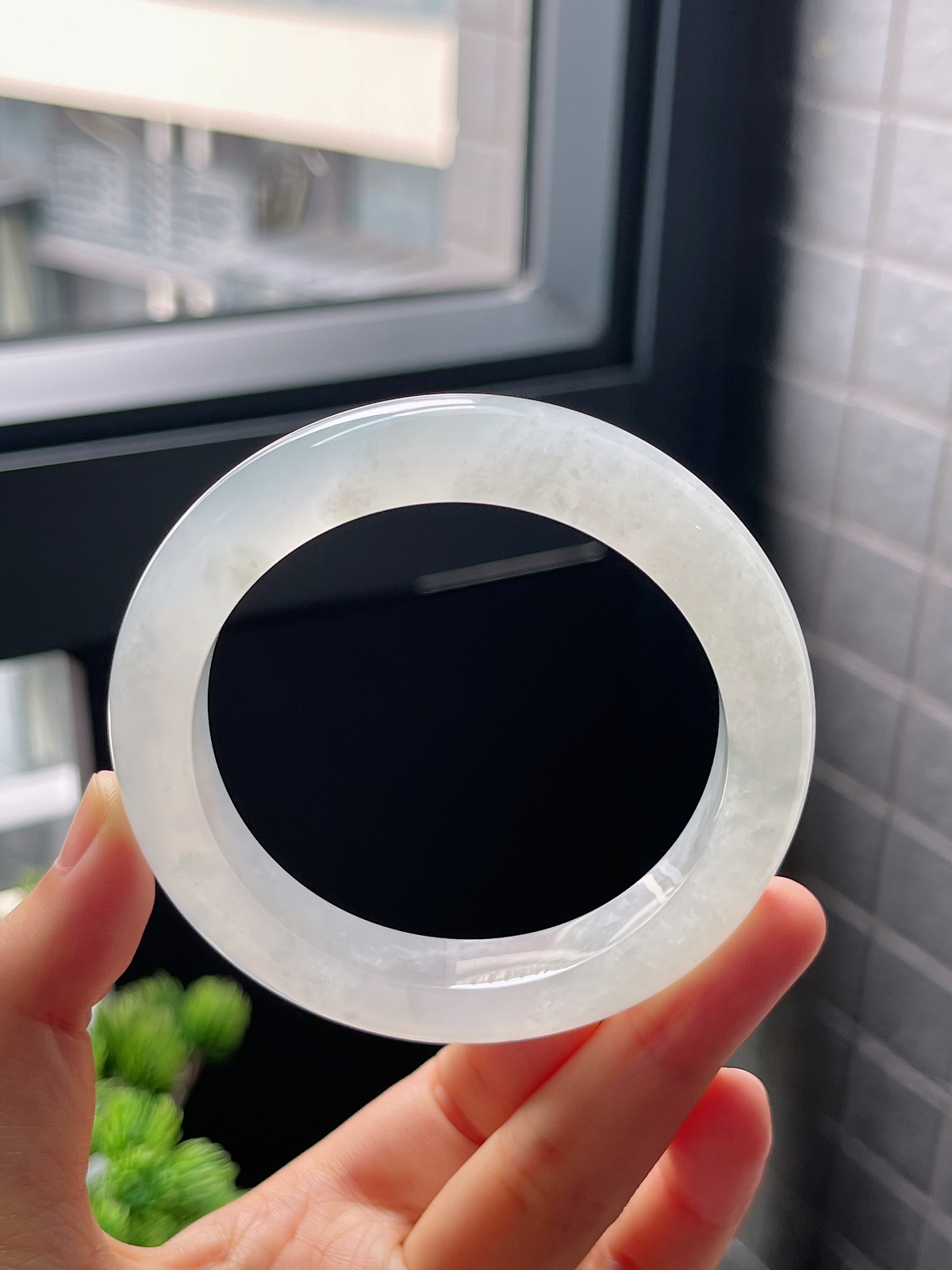 圈口56.5，冰糯种白冰翡翠正圈手镯