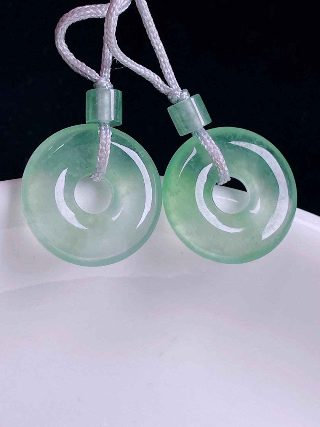 ️高冰耳坠，老种起光，细底通透，尺寸：14.5/3.4mm0730