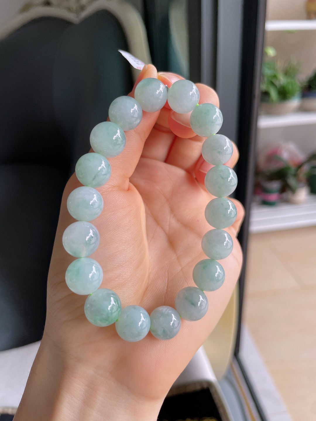 ️，缅甸天然翡翠A货，冰飘花手串，尺寸：11.3mm。【编1337】