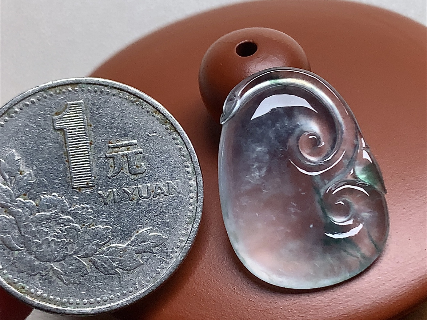 ️ 玻璃种飘花如意 冰透感十足，通透感强，尺寸23.3*17*4