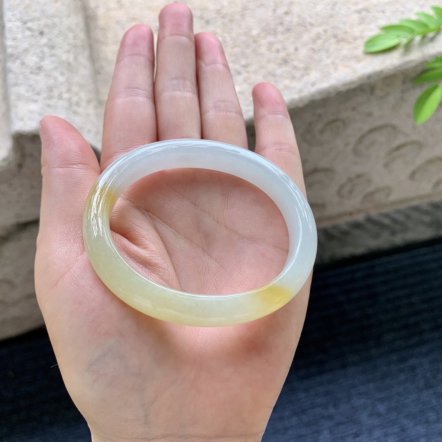贵妃53 54，细糯飘黄翡，水润，种老，细腻，无裂