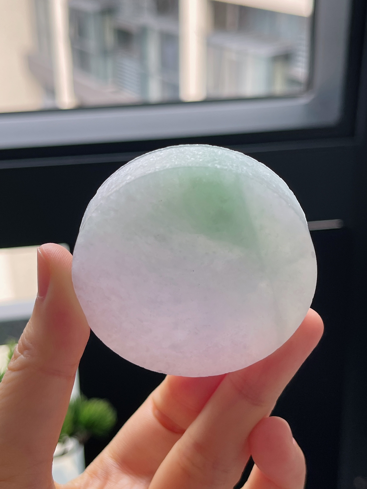 翡翠糯化种春带彩镯心