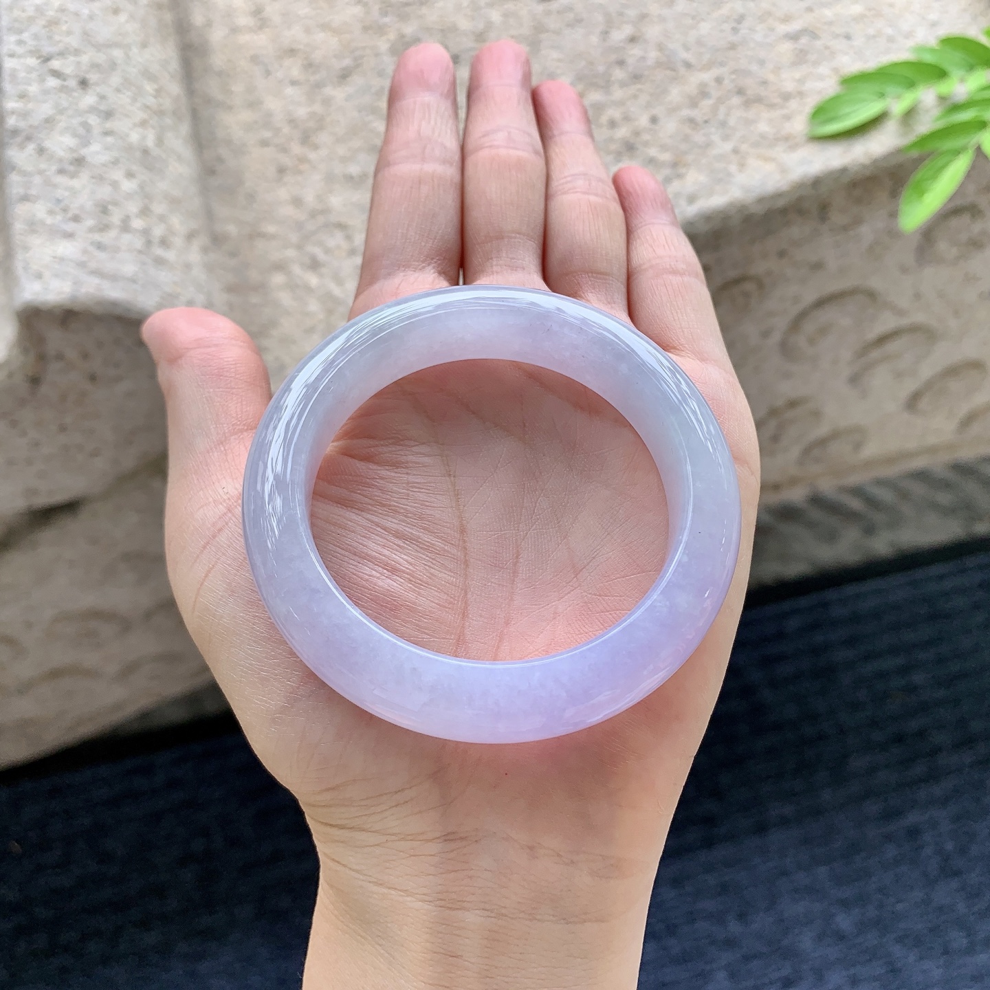 正圈51 52，圈口52/12.4/9，编码HW073138，描述糯冰紫罗兰，水润，种老，细腻，无裂
