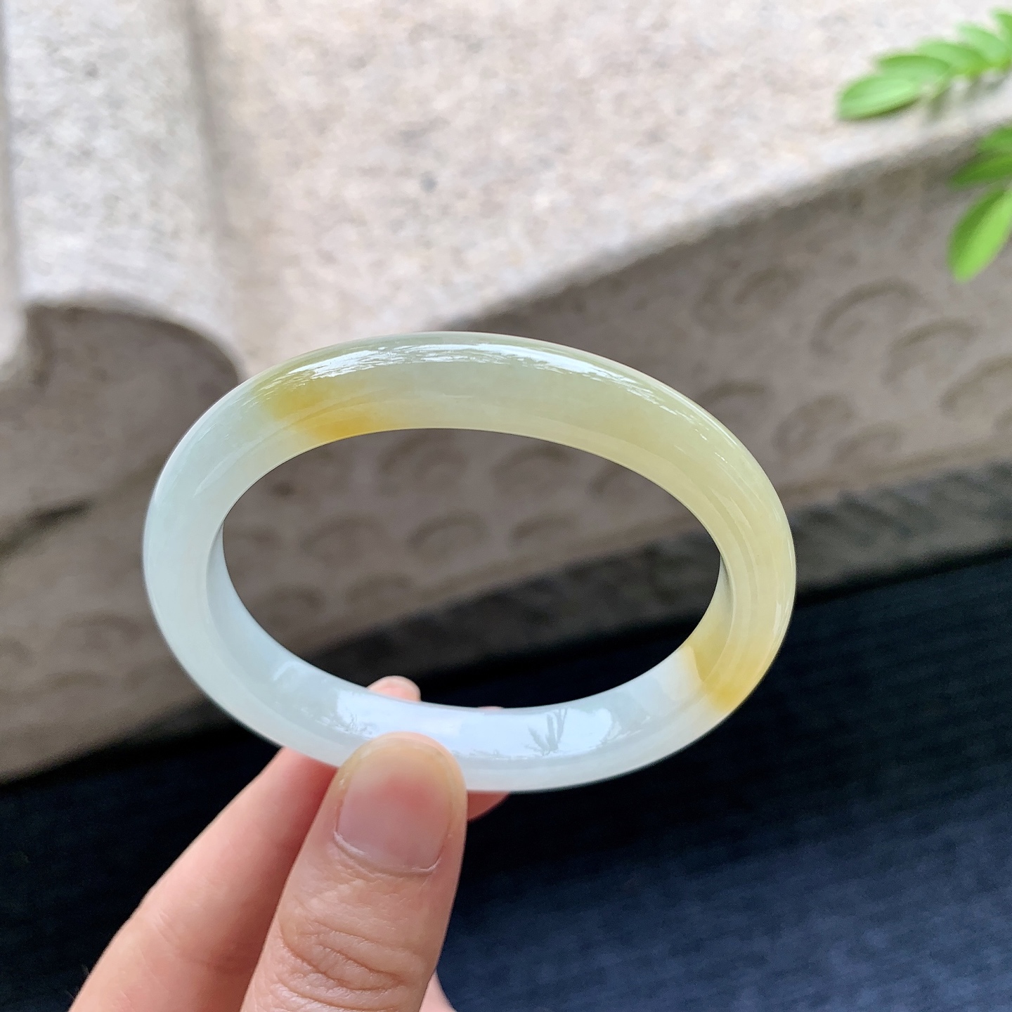 贵妃53 54，细糯飘黄翡，水润，种老，细腻，无裂
