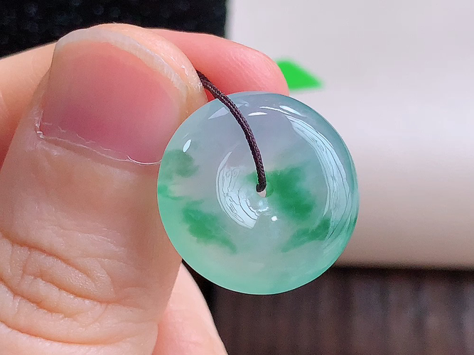 ️ 平安扣，尺寸18.8-5.6mm，包A附证书