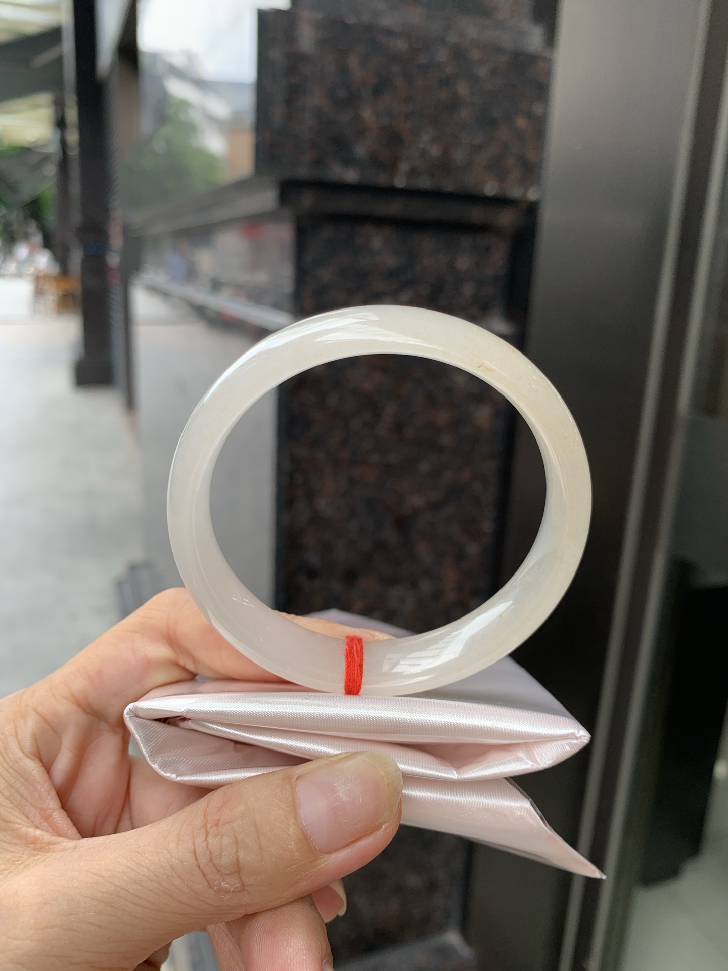 冰糖雪梨正圈, 0730-N1272, 打灯棉线，底妆水润，淡淡黄调晕染，冰糖雪梨的感觉，甜甜的清爽不腻