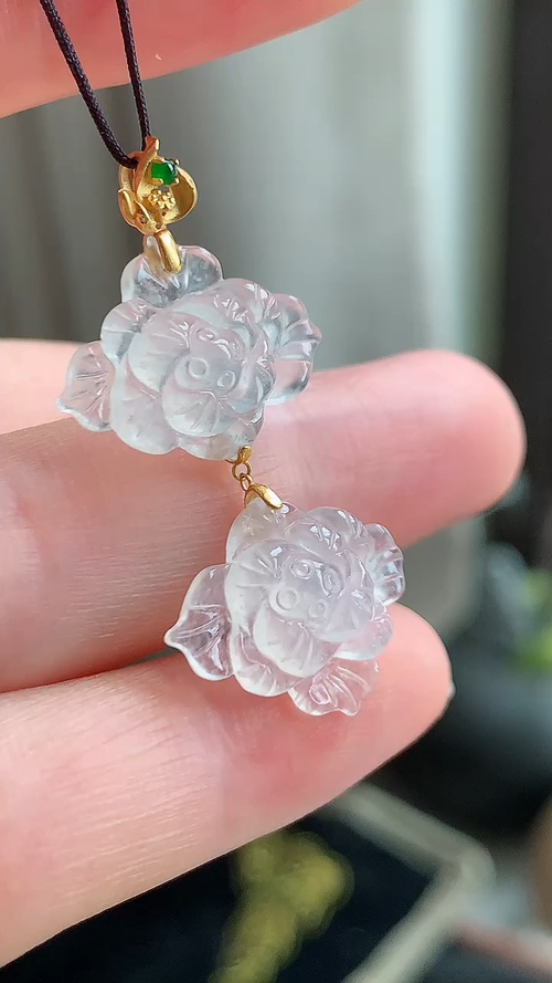 翡翠精品'莲花，冰种无裂，18k金，尺寸16.6-13.5-4 aa729