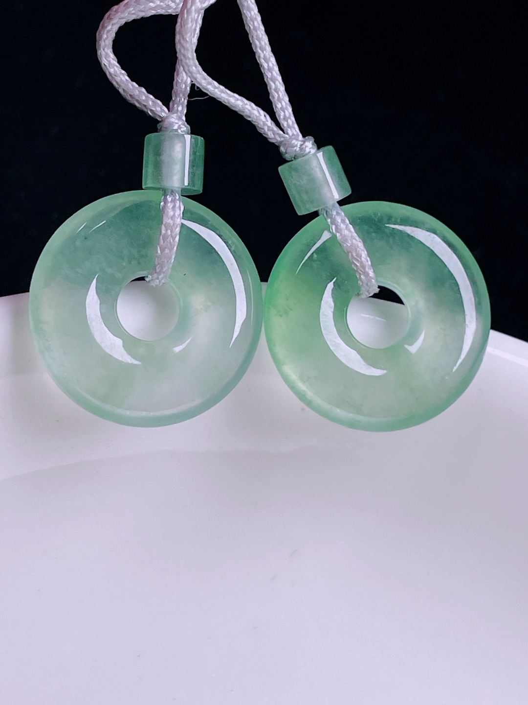 ️高冰耳坠，老种起光，细底通透，尺寸：14.5/3.4mm0730
