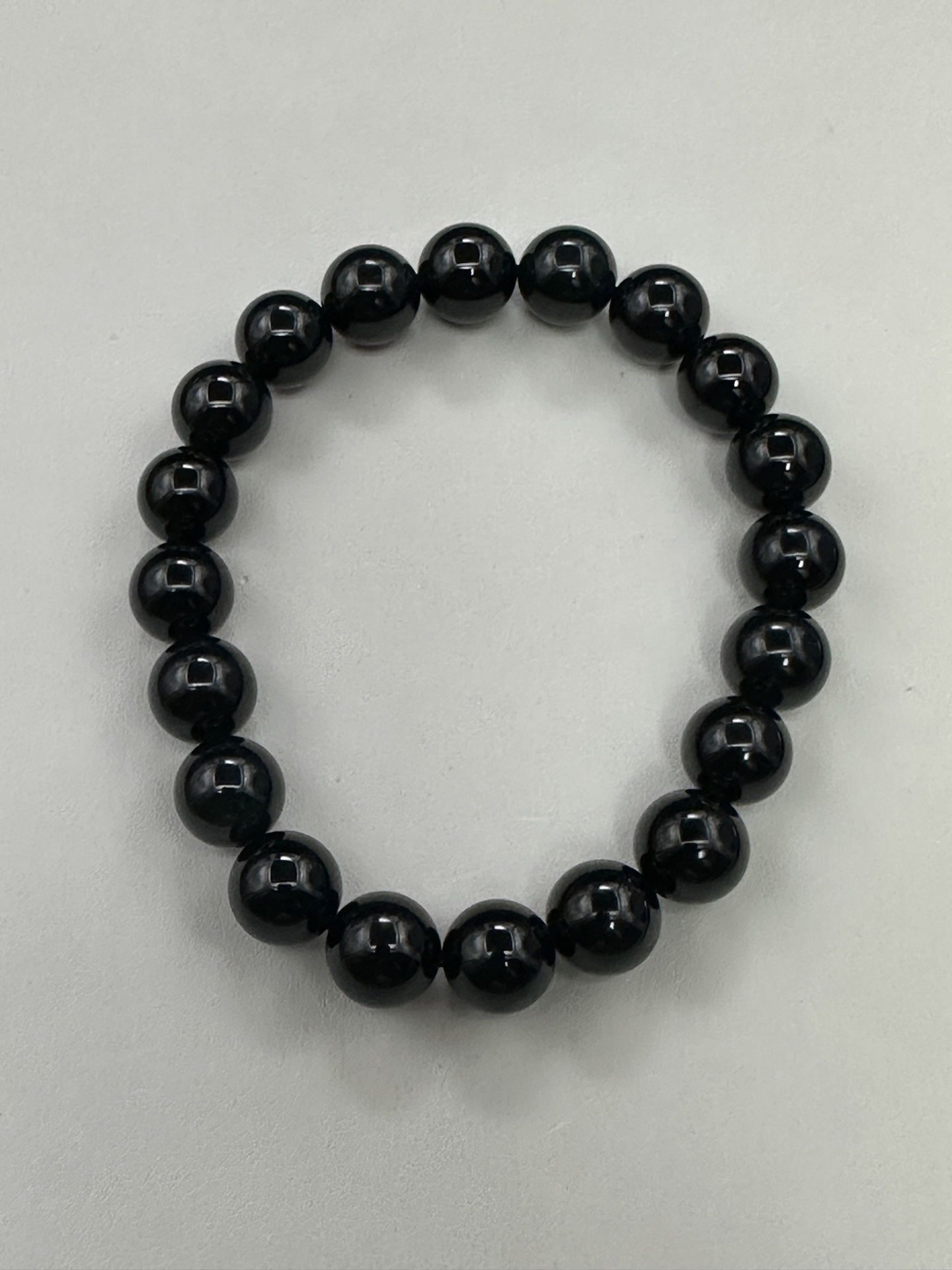 ️【墨翠手串10mm】老坑冰种   黑度极黑  灯照全透  呈帝王绿  种老起光   底极细腻  圆润饱满