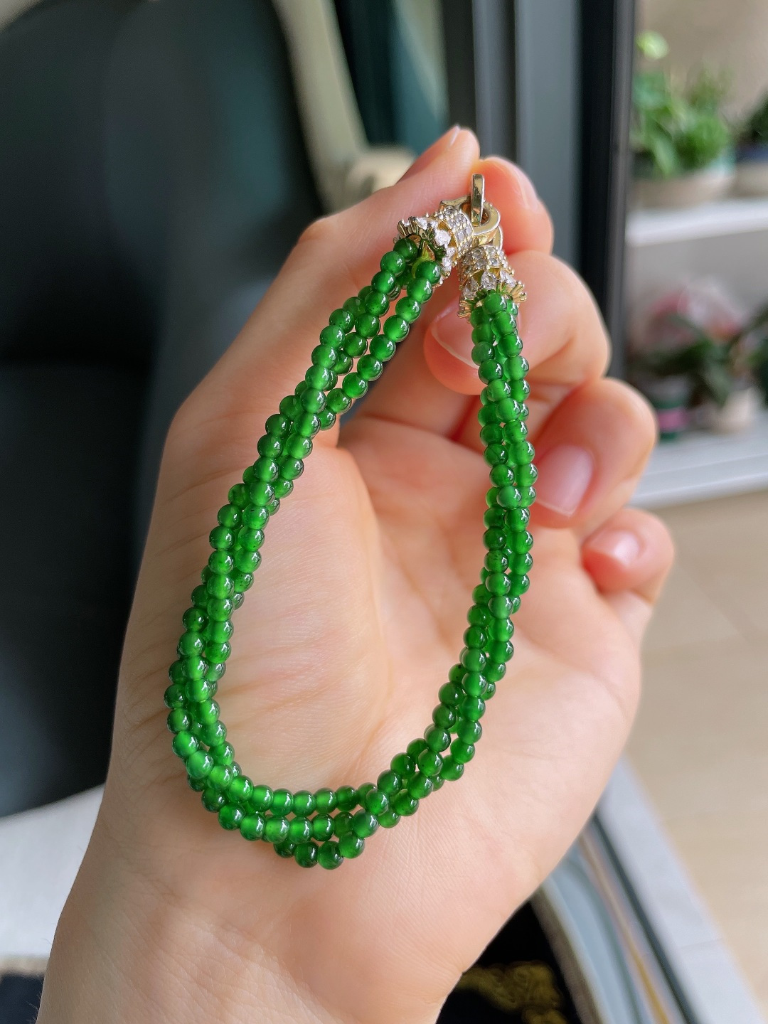 天然翡翠A货，冰满绿小米珠麻花手串，尺寸：3mm。【编913】