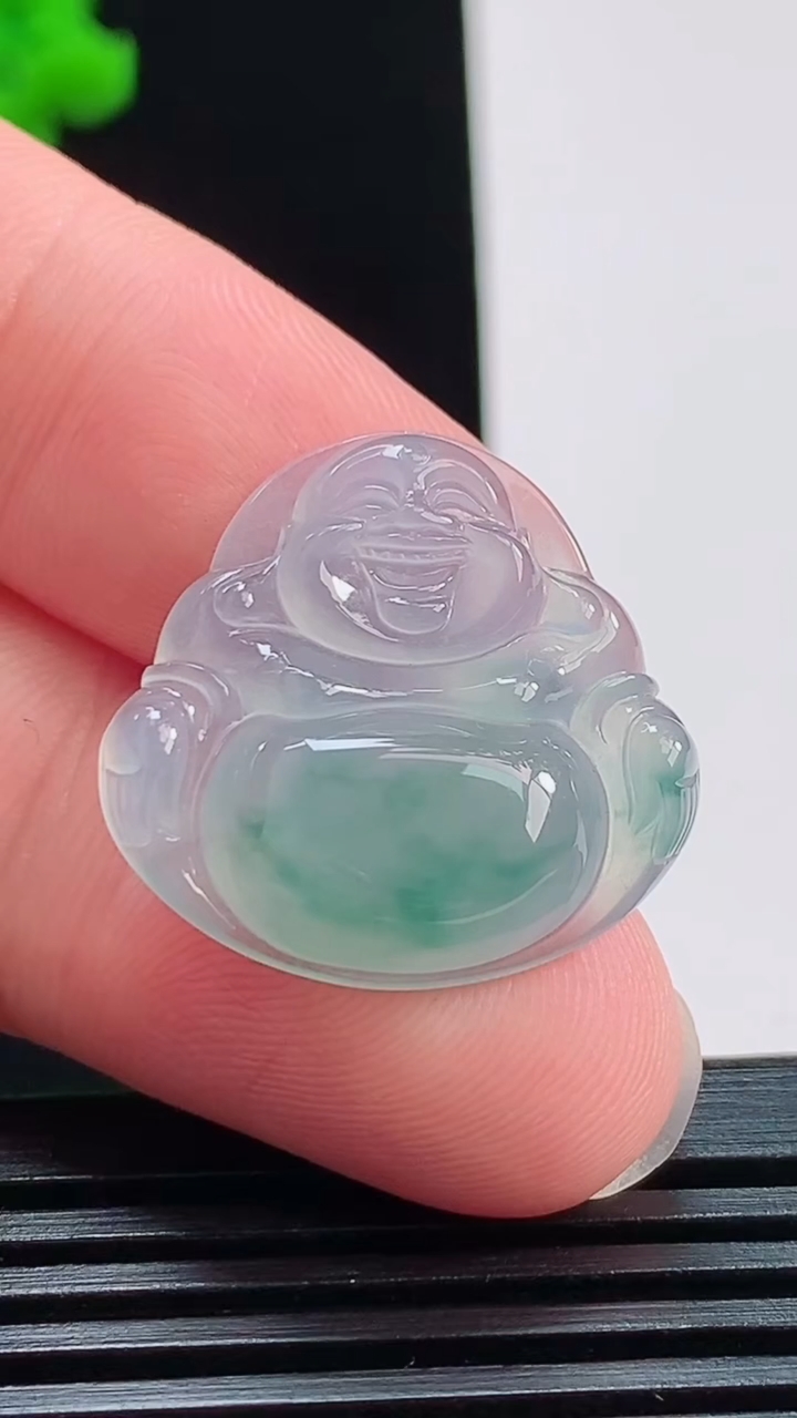 天然A货翡翠冰种飘花佛公吊坠，尺寸22-23.5-5.2 重量:4.55g
8月10日