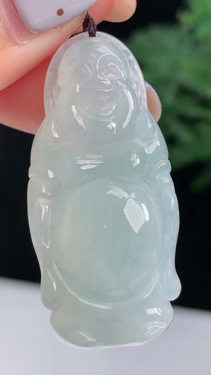 天然A货翡翠站佛吊坠，尺寸39-18-6 重量:7.81g
8月14日