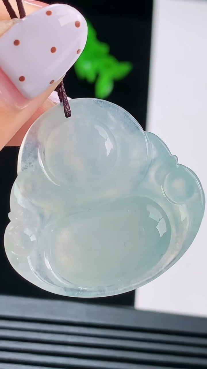 天然A货翡翠佛公吊坠，尺寸32.5-34-7 重量:12.30g
8月16日