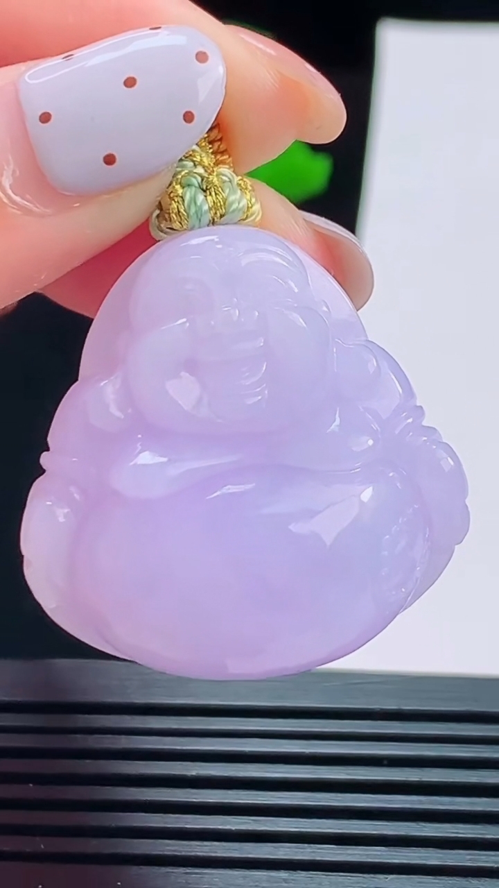 天然A货翡翠紫罗兰佛公吊坠，尺寸31.6-31.8-11.6 重量:19.53g
8月17日