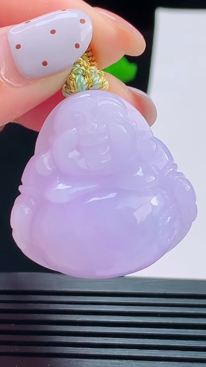天然A货翡翠紫罗兰佛公吊坠，尺寸31.6-31.8-11.6 重量:19.53g
8月17日