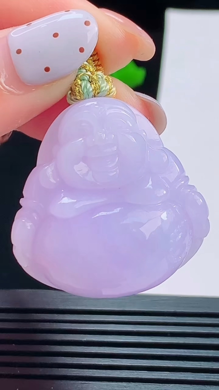 天然A货翡翠紫罗兰佛公吊坠，尺寸31.6-31.8-11.6 重量:19.53g
8月17日