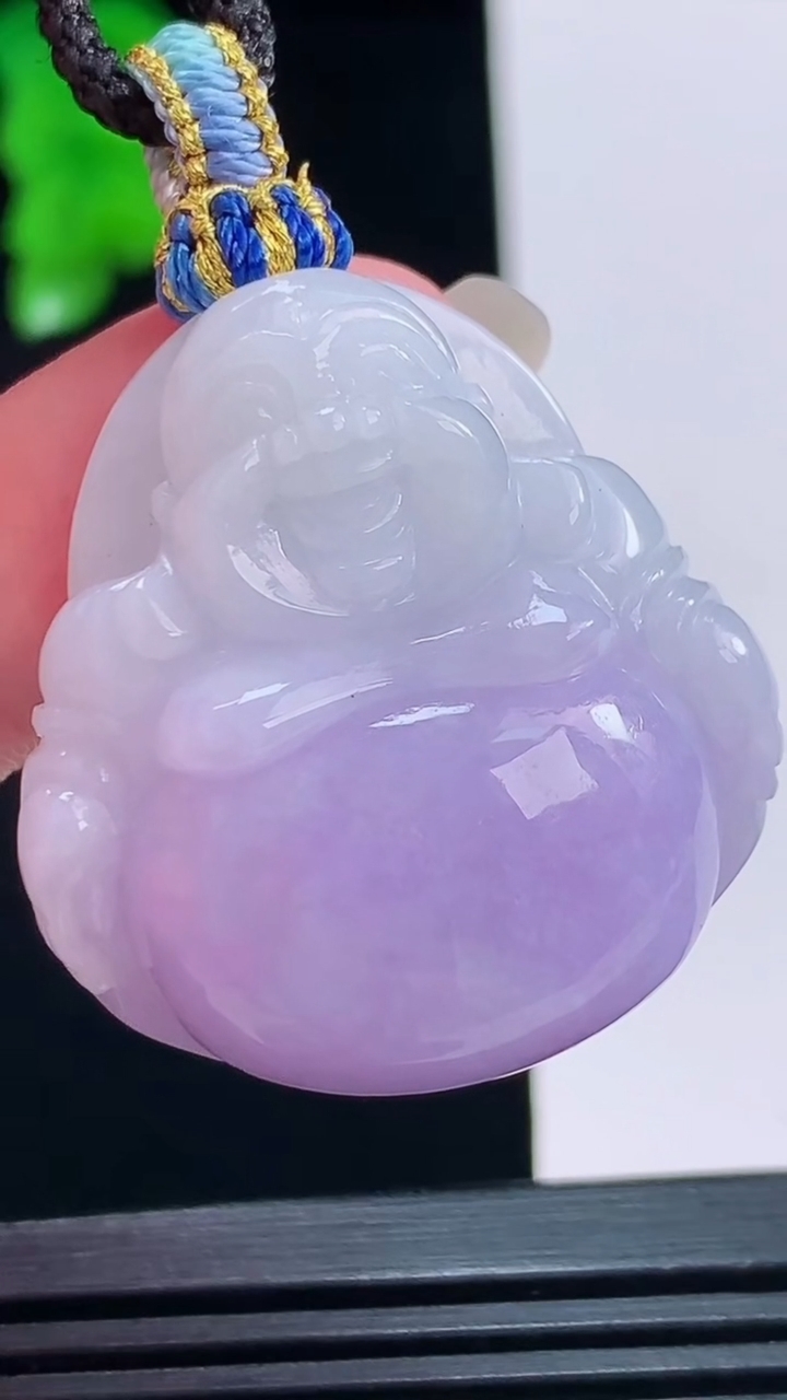 天然A货翡翠紫罗兰佛公吊坠，尺寸31.5-31-12.7重量:22.03g
8月19日