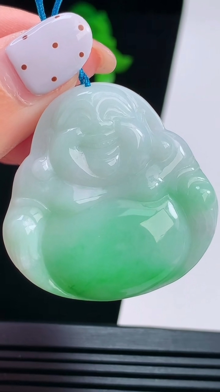 天然A货翡翠佛公吊坠，尺寸37-37-5.5 重量:13.49g
8月21日