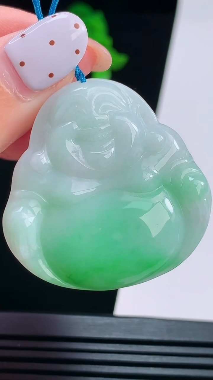 天然A货翡翠佛公吊坠，尺寸37-37-5.5 重量:13.49g
8月21日