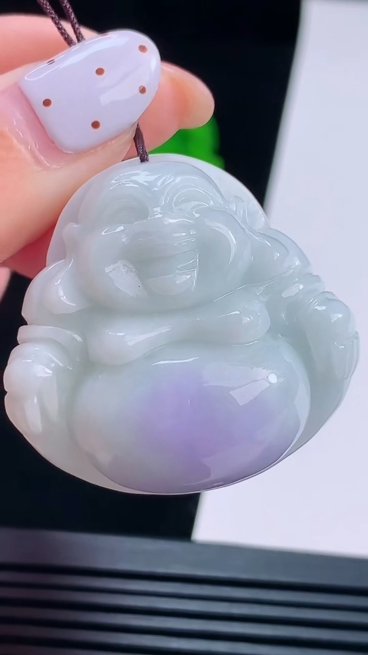 天然A货翡翠紫罗兰佛公吊坠，尺寸34-35.5-12.2 重量:22.24g
8月21日