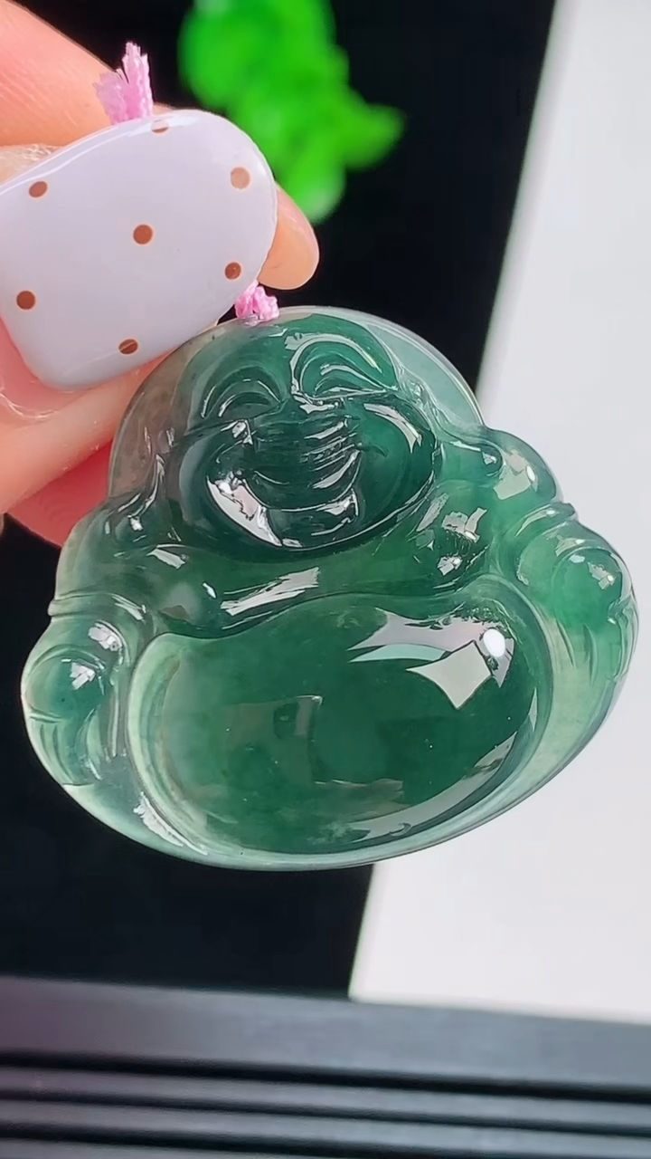 天然A货翡翠蓝水佛公吊坠，尺寸28-30-5 重量:6.00g
8月21日