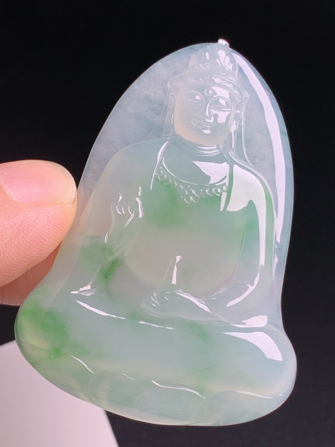 高冰飘绿观音，底色清爽飘花灵动，版型简约大气，裸石53.7-37.5-5.6，010729