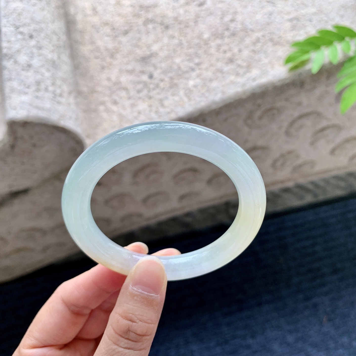 圆条51 52，圈口52.1/9.3/9，编码BA073012，冰糯黄翡，水润，种老，细腻，打灯有棉线