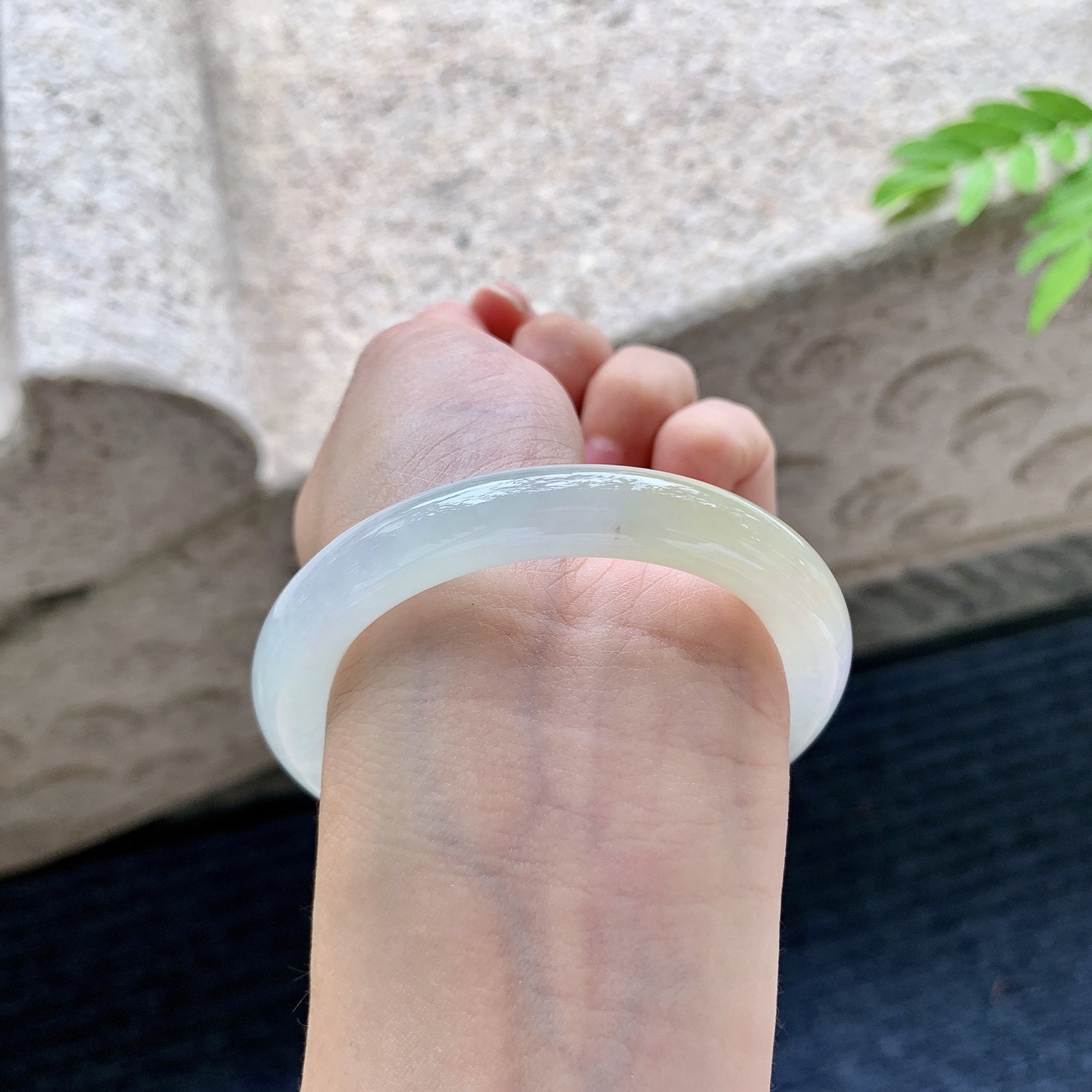 圆条51 52，圈口52.1/9.3/9，编码BA073012，冰糯黄翡，水润，种老，细腻，打灯有棉线