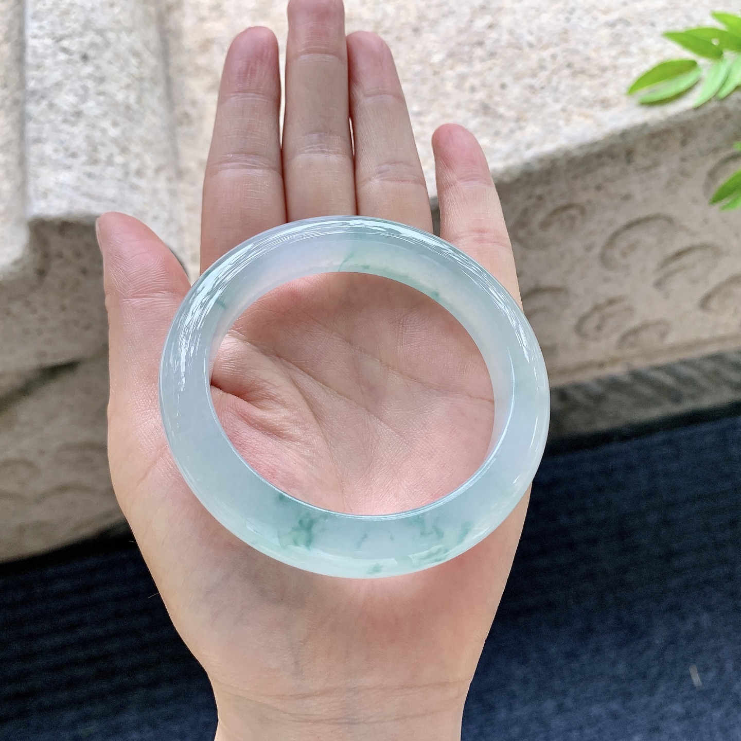 正圈54 55，圈口55.4/12.3/9.2，编码T6080138，冰糯飘花，清透，水润，种老，细