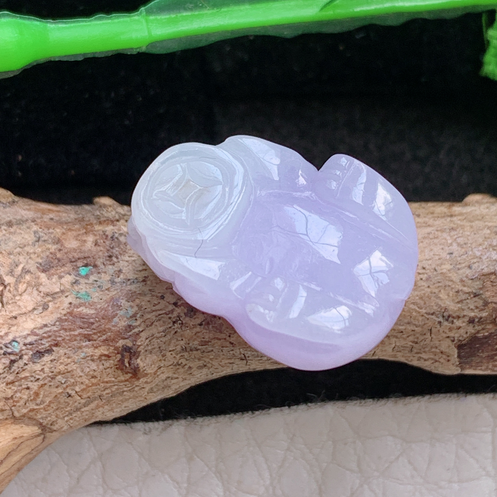 ajj实拍18*13*9缅甸翡翠精雕冰紫饱满貔貅 立体皮休玉吊坠 玉挂件