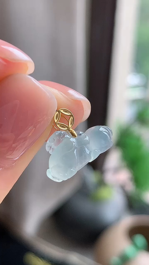 翡翠精品，马上有钱，冰种无裂，18k金，尺寸15.3-8.4-5.8 aa729