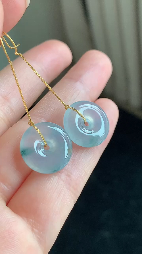 ️天然翡翠，冰紫飘花扣18k金耳坠，尺寸15.2-4 be729