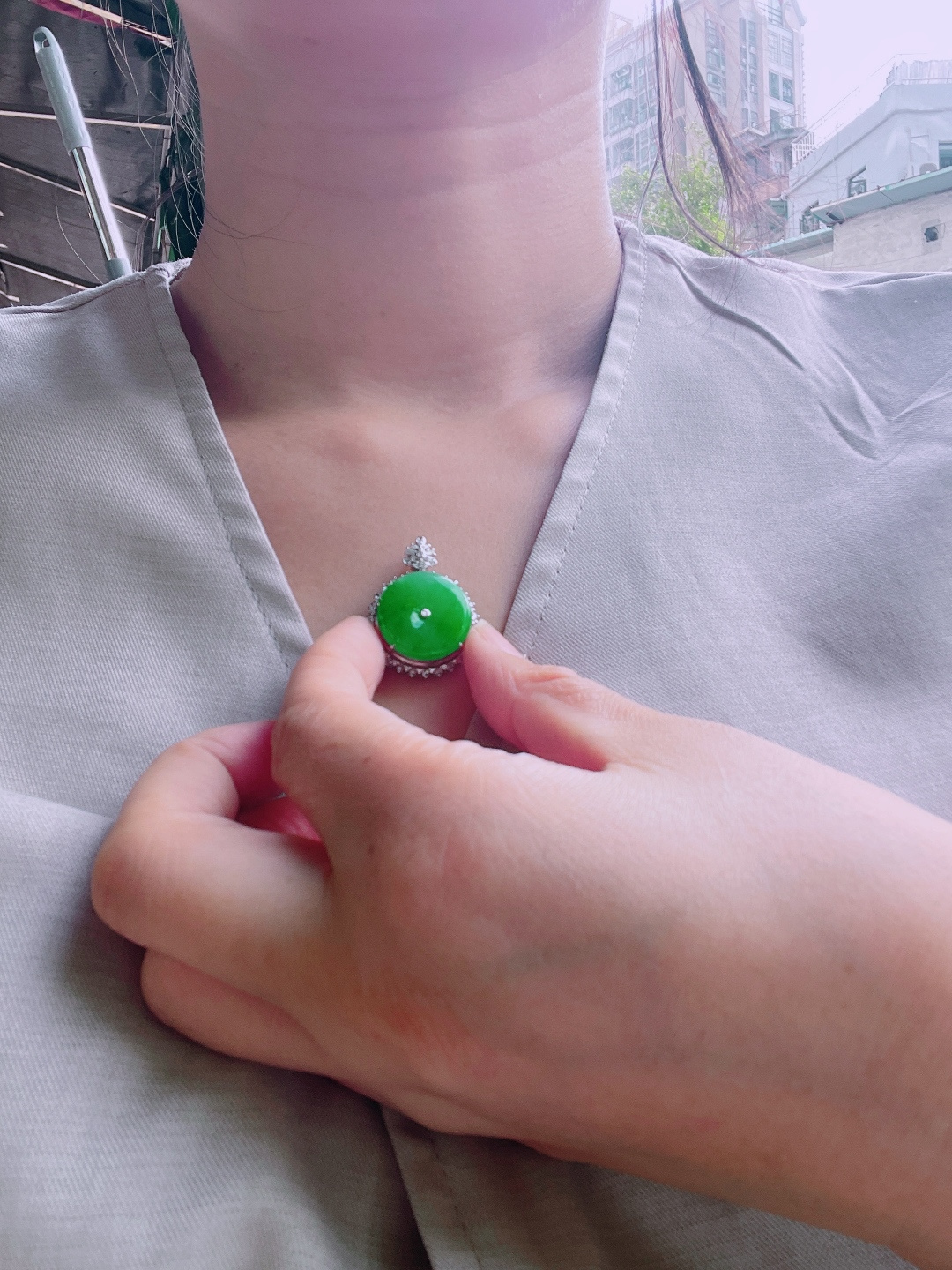️高冰绿平安扣吊坠，晶莹剔透，新颖时尚，品相，19-3