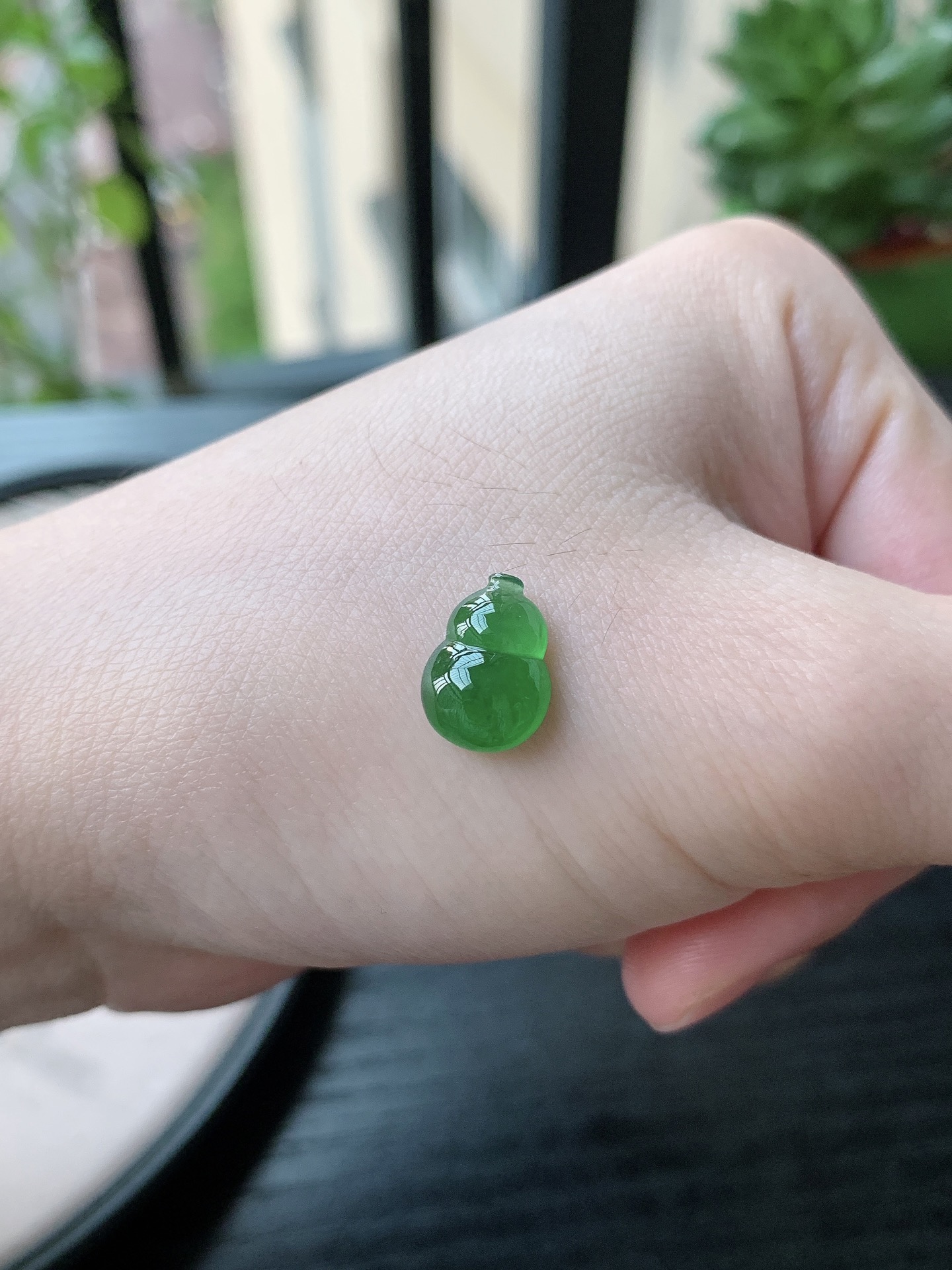 老坑冰种胶感满绿葫芦吊坠，裸石尺寸:12-8.5-4.3mm
