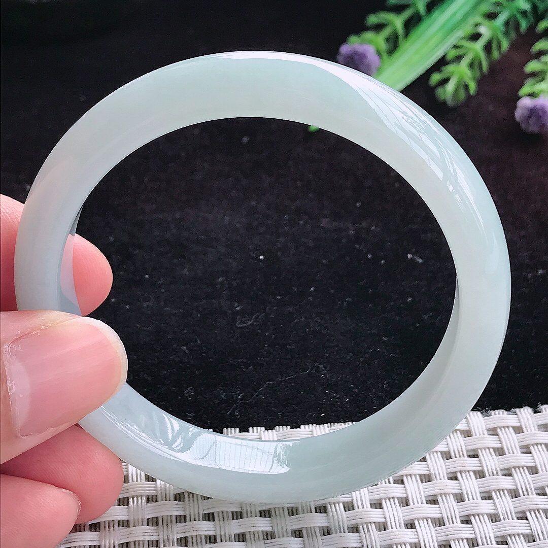 实拍A货翡翠53.5/10.8/7.2老坑冰润起胶晴底手镯宽边玉镯平安镯百搭