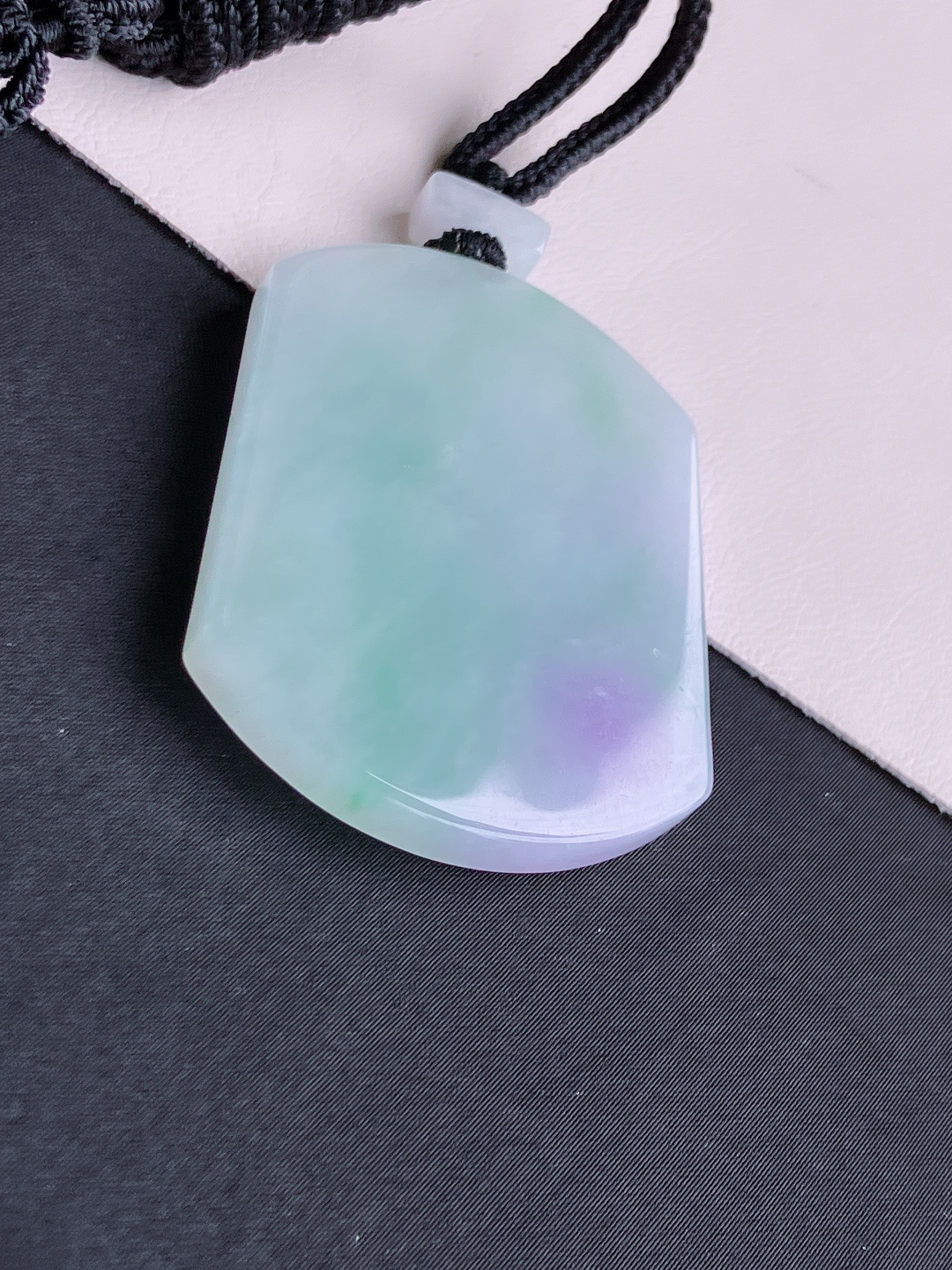 双彩平安牌，简约时尚，尺寸54/42/5.6自然光实拍