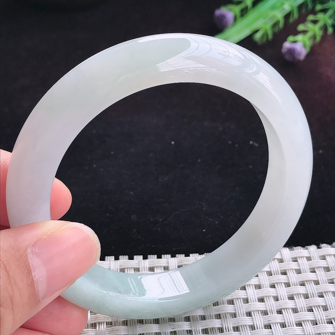 实拍A货翡翠57/12.3/9.2老坑冰透起胶晴底手镯宽边玉镯平安镯百搭