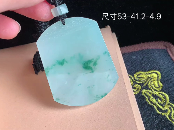 ️ 冰飘花仿古牌,老坑冰透 种老水足 水润光泽,性比高 无裂,尺寸看图,53-41.2-4.9