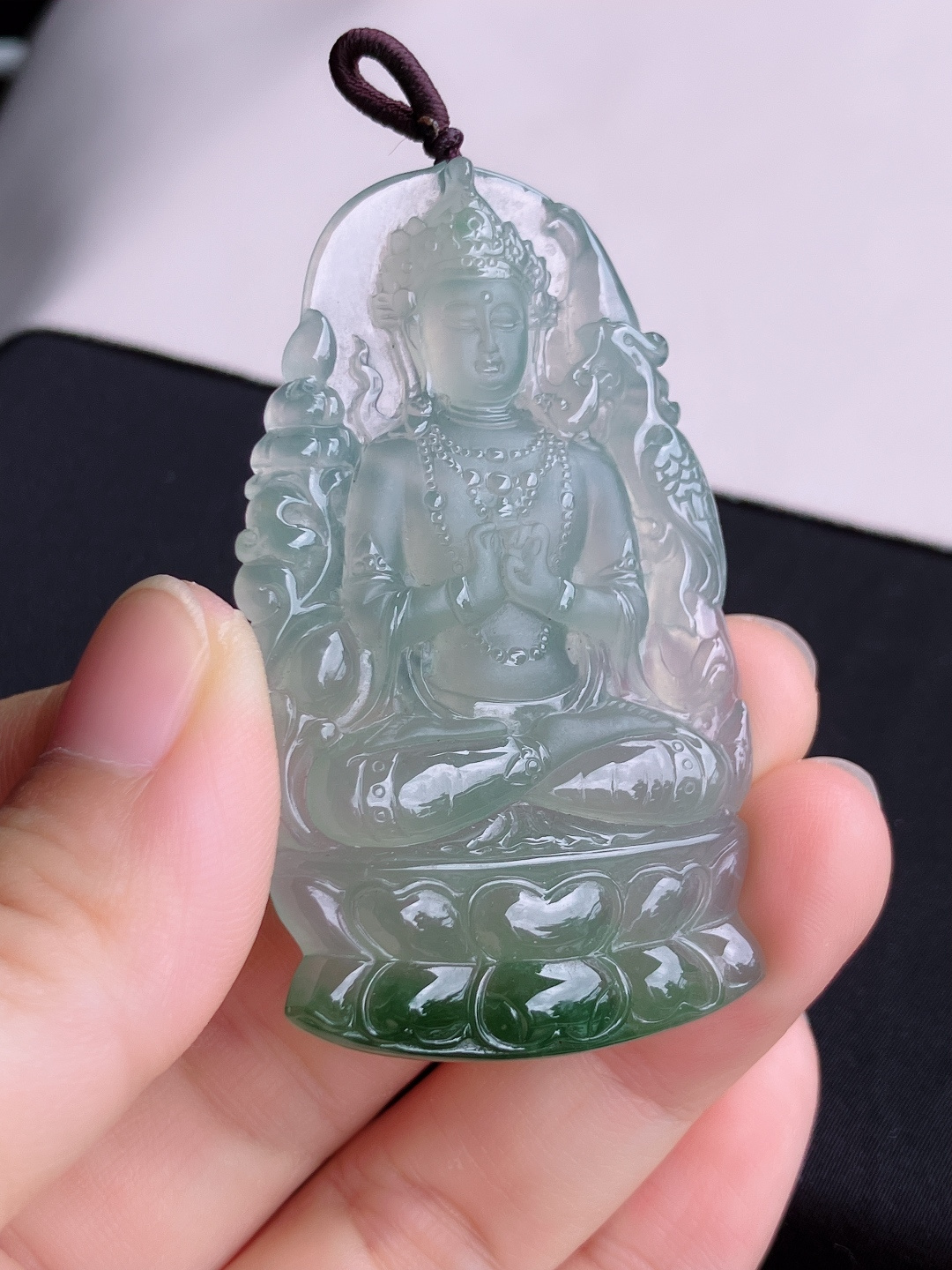 冰飘花观音，晶莹剔透，尺寸60.8/34.8/6/自然光实拍