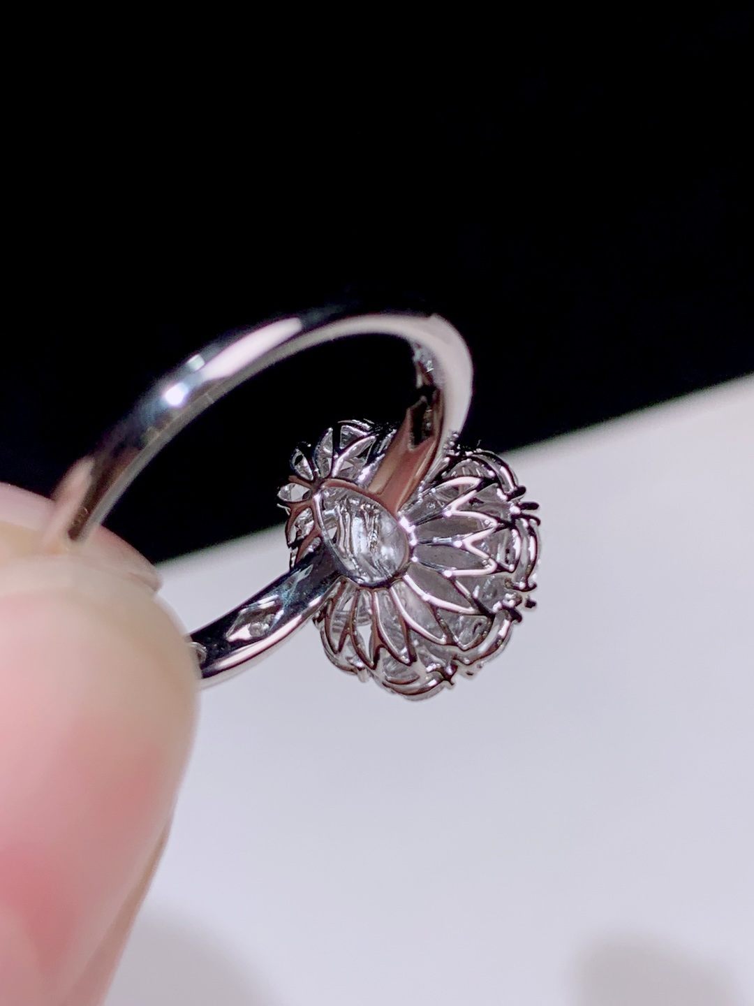 冰阳绿葫芦戒指，18k金钻镶嵌，13.6-11.2-9