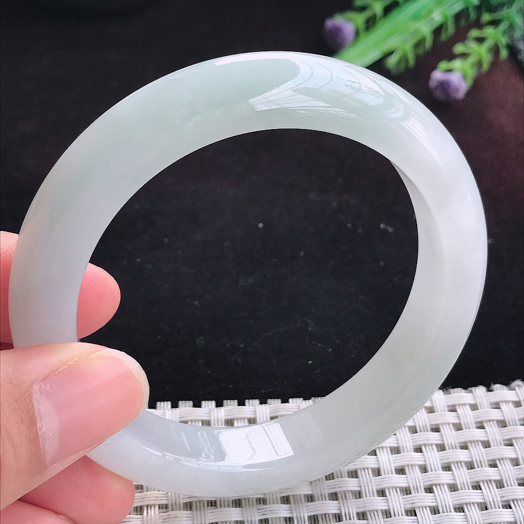 实拍A货翡翠57/12.3/9.2老坑冰透起胶晴底手镯宽边玉镯平安镯百搭