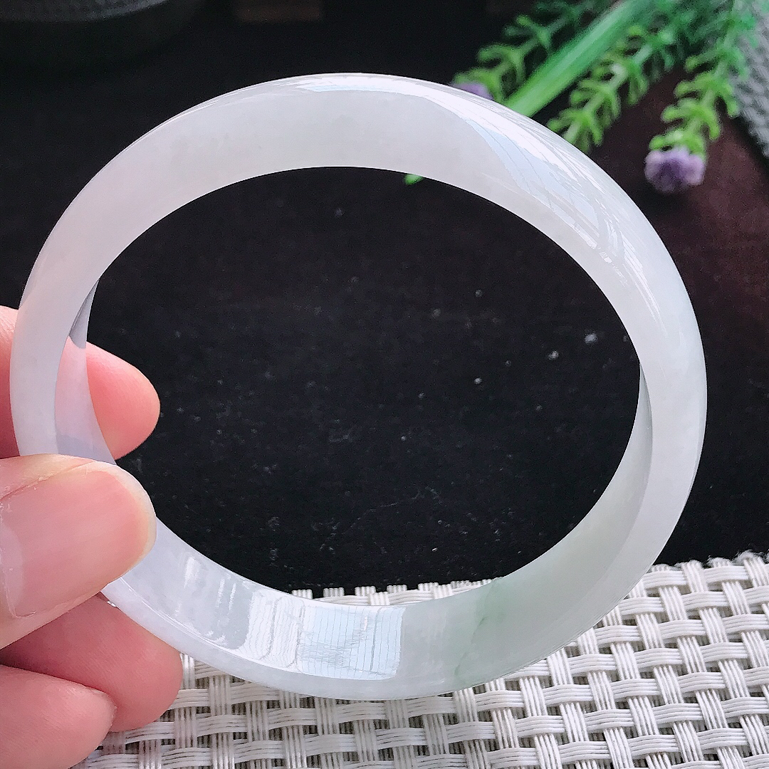 实拍A货翡翠62.5/15.2/6.8大圈口老坑冰透飘花手镯宽边玉镯平安镯百搭