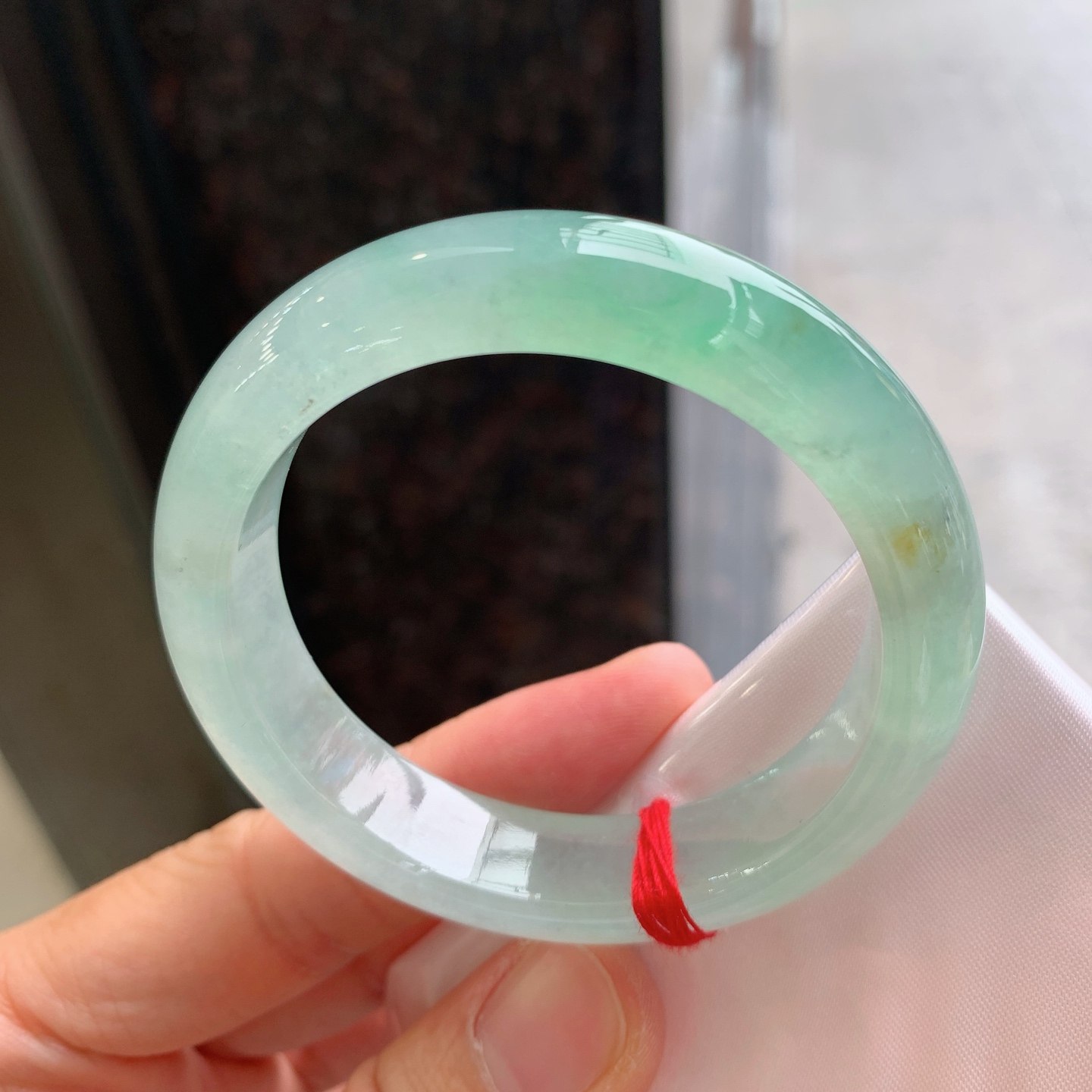 正圈冰飘绿 有纹 尺寸：50/12.5/8 小圈口