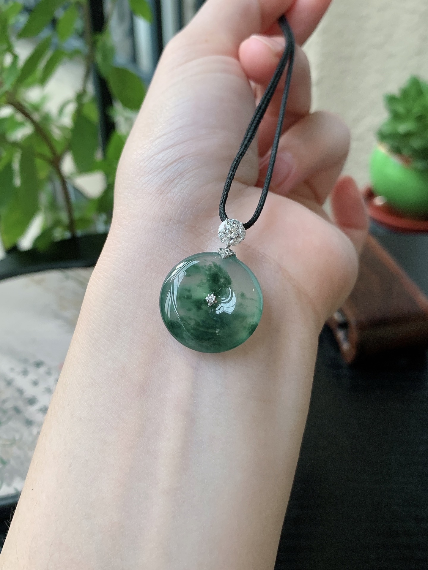 18k金镶嵌老坑冰种胶感飘蓝花平安扣吊坠,裸石尺寸:21-5.8mm