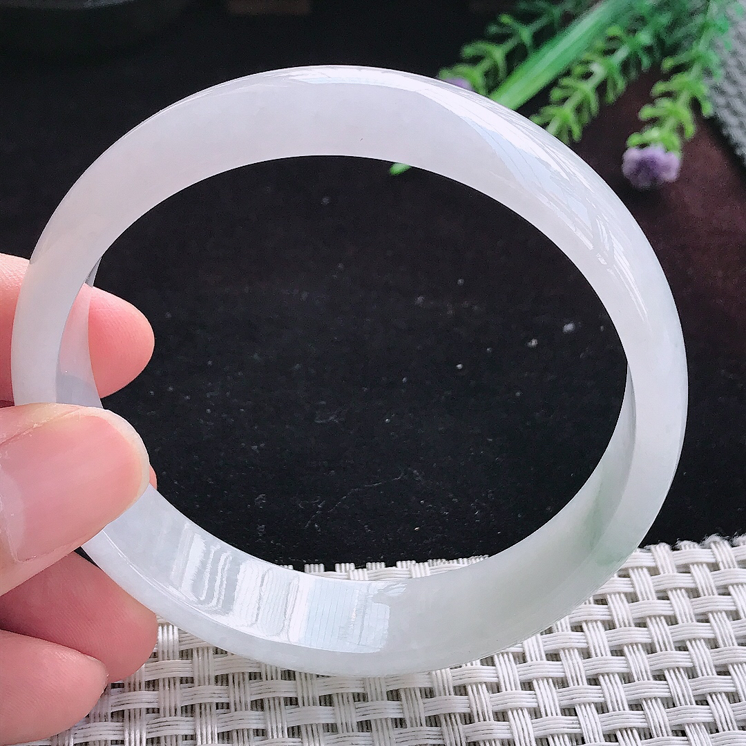 实拍A货翡翠62.5/15.2/6.8大圈口老坑冰透飘花手镯宽边玉镯平安镯百搭