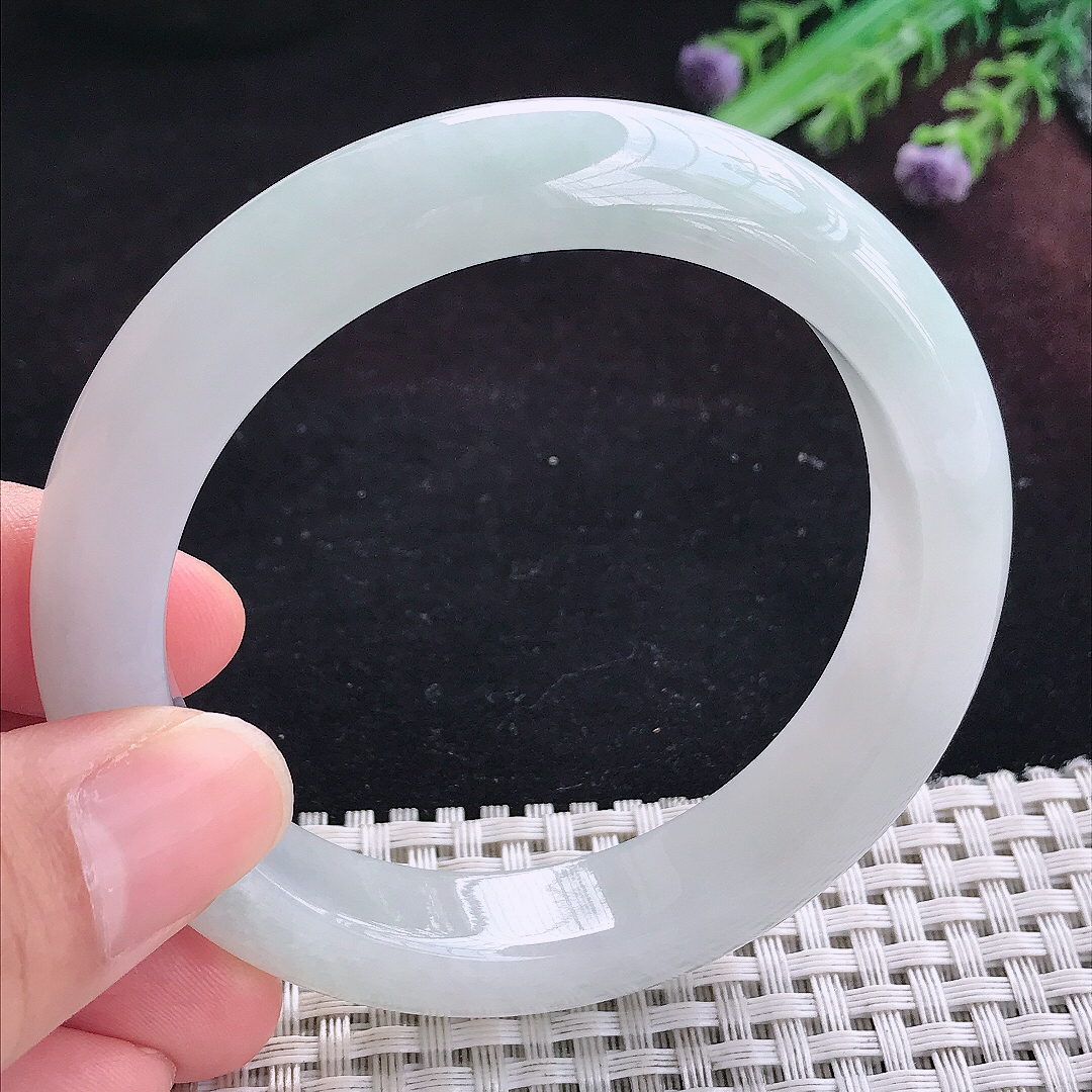 实拍A货翡翠57/12.3/9.2老坑冰透起胶晴底手镯宽边玉镯平安镯百搭