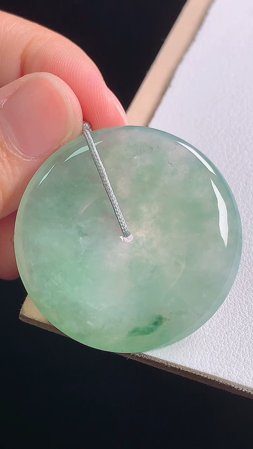️冰晴飘花平安扣，无裂，尺寸:36.1-5.1mm