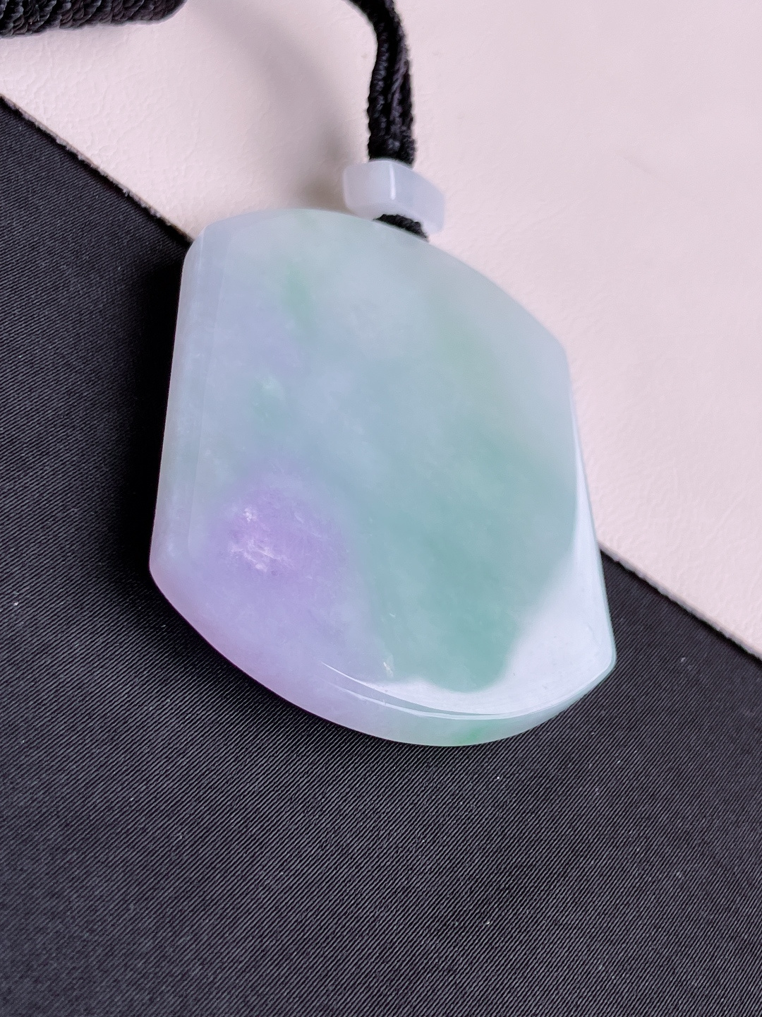 双彩平安牌，简约时尚，尺寸54/42/5.6自然光实拍